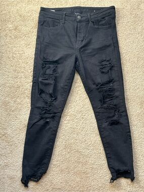 American Eagle Next Level Stretch Black Distressed Skinny Jeans Women’s Size 12
